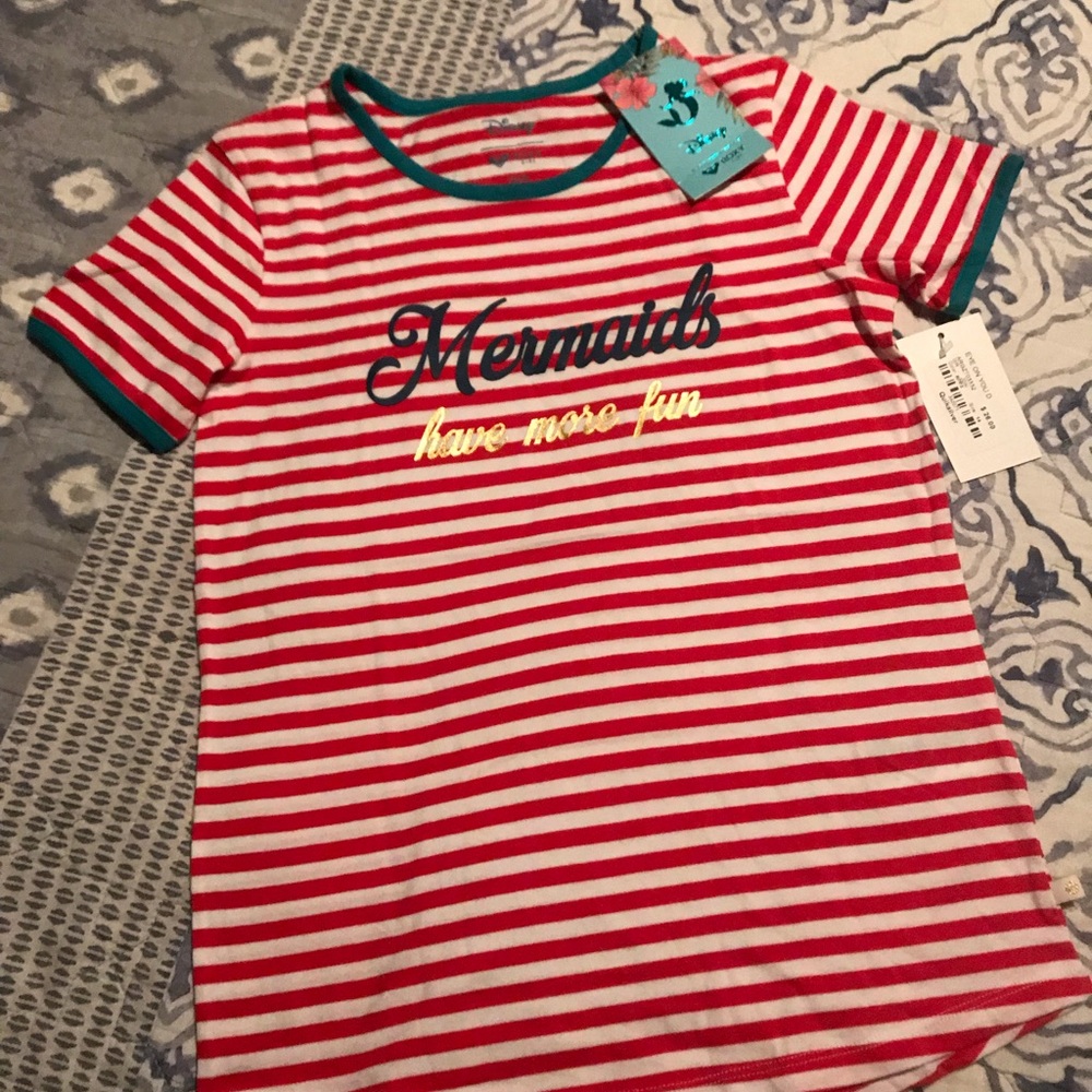 NWT surf Roxy mermaid red T-shirt XL 14/16 Huntington Beach Jack’s surf 🇺🇸